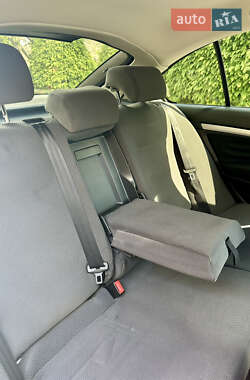 Лифтбек Skoda Octavia 2012 в 
