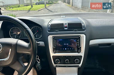 Лифтбек Skoda Octavia 2012 в 