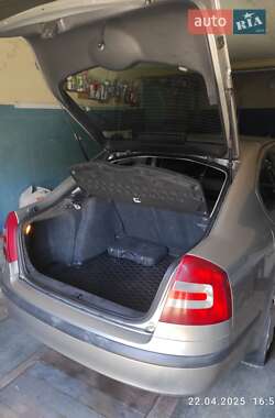 Лифтбек Skoda Octavia 2008 в 