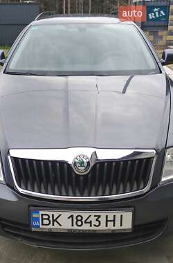 Универсал Skoda Octavia 2010 в Вараше
