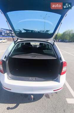 Универсал Skoda Octavia 2011 в 