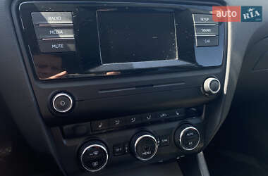 Лифтбек Skoda Octavia 2016 в 