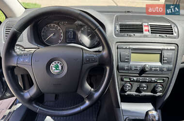 Ліфтбек Skoda Octavia 2005 в 