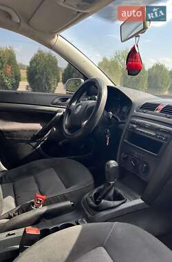Ліфтбек Skoda Octavia 2004 в 