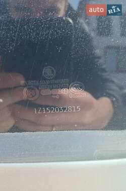 Ліфтбек Skoda Octavia 2004 в 