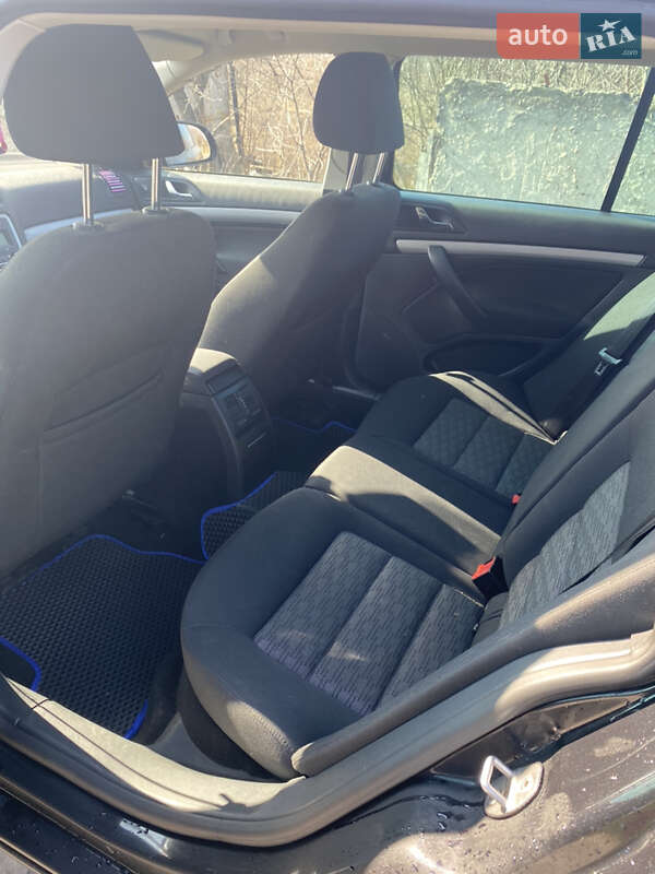 Универсал Skoda Octavia 2012 в Луцке