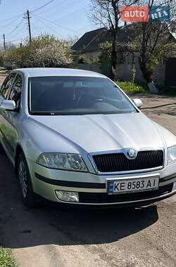 Лифтбек Skoda Octavia 2004 в Покровском