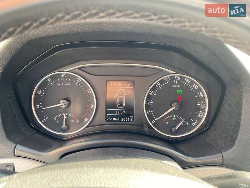 Ліфтбек Skoda Octavia 2010 в Львові