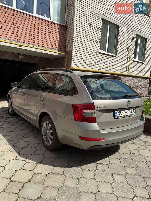 Универсал Skoda Octavia 2014 в Чорткове