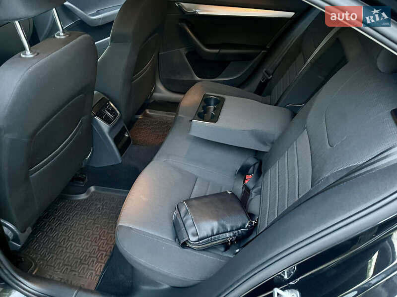 Лифтбек Skoda Octavia 2015 в Харькове