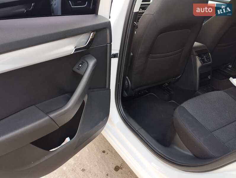 Универсал Skoda Octavia 2014 в Тернополе фото 19 Универсал Skoda Octavia 2014 в Тернополе