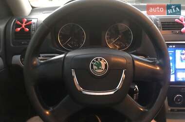 Универсал Skoda Octavia 2009 в 