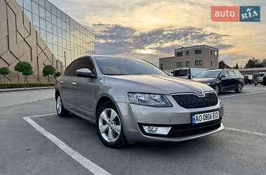 Лифтбек Skoda Octavia 2014 в 