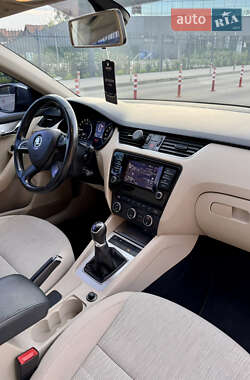 Лифтбек Skoda Octavia 2014 в 