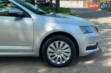 Ліфтбек Skoda Octavia 2017 в 