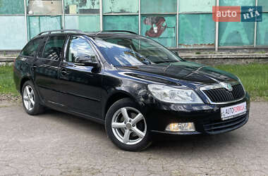 Універсал Skoda Octavia 2010 в 