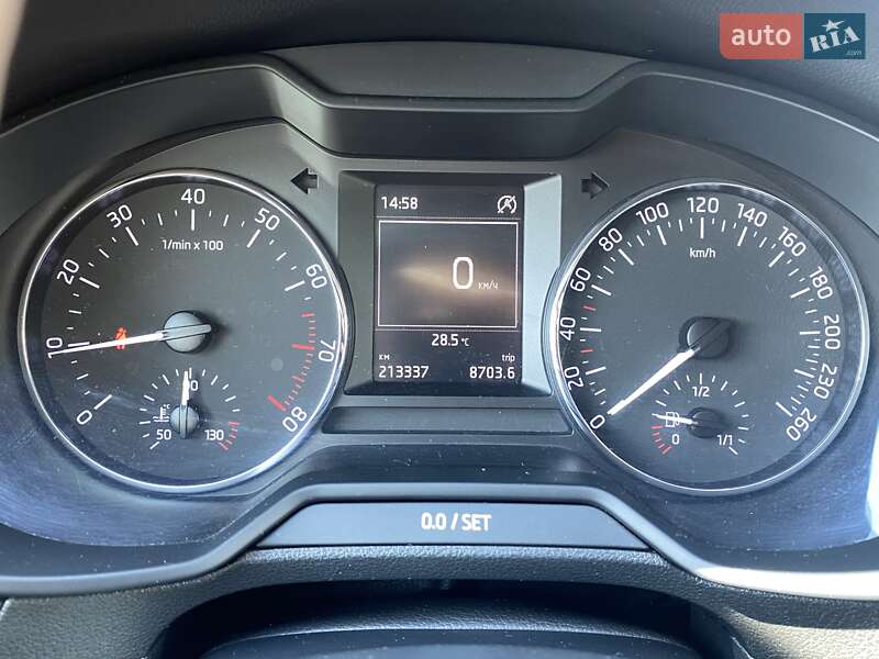 Лифтбек Skoda Octavia 2015 в Днепре