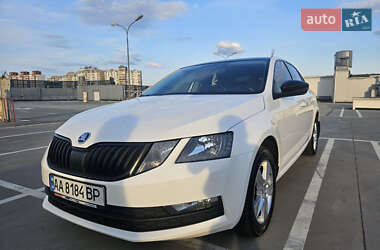 Лифтбек Skoda Octavia 2019 в 