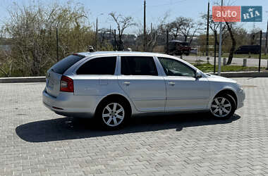 Универсал Skoda Octavia 2009 в 