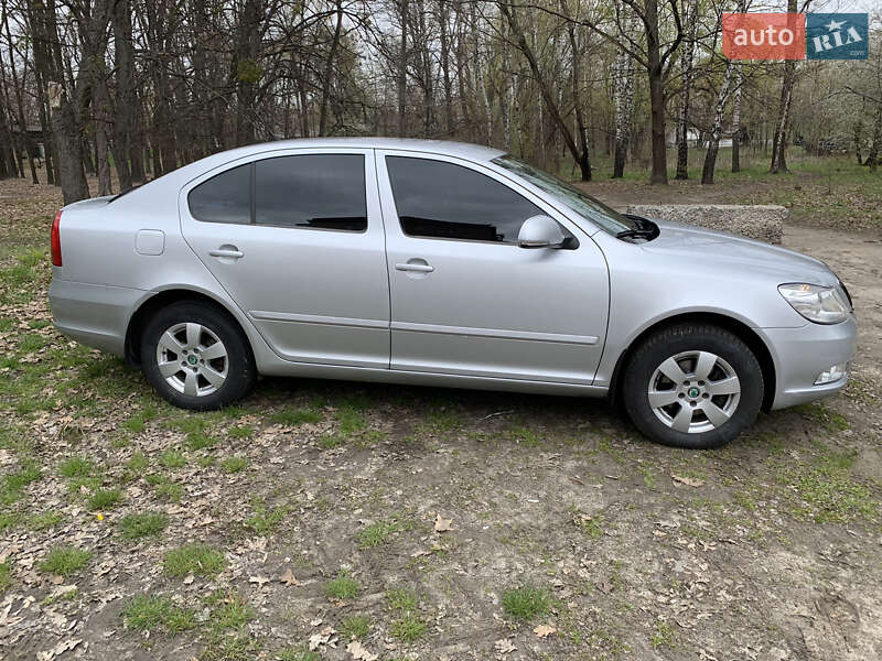 Лифтбек Skoda Octavia 2011 в Киеве