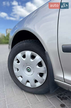 Лифтбек Skoda Octavia 2008 в 
