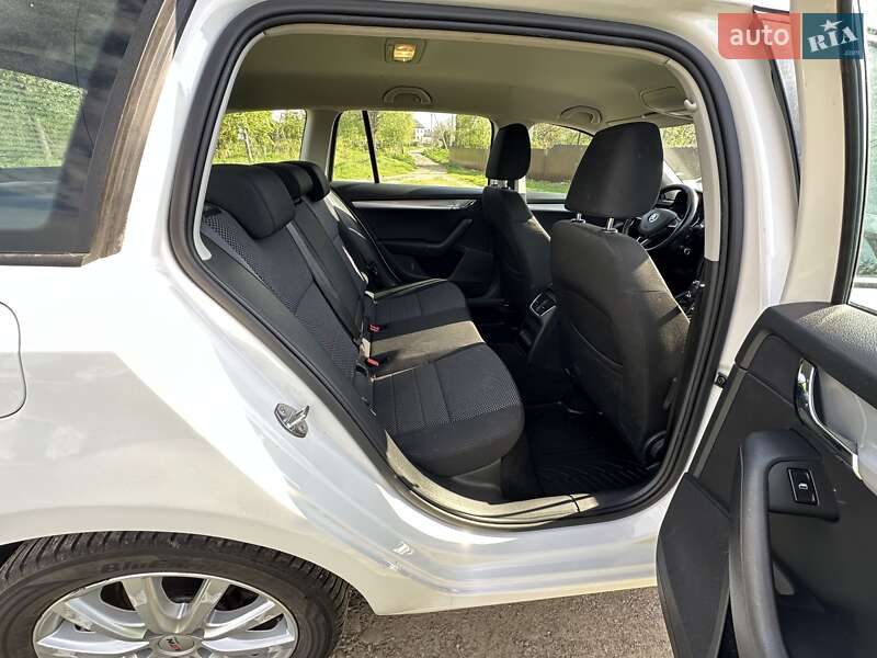 Универсал Skoda Octavia 2014 в Стрые