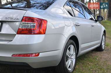 Лифтбек Skoda Octavia 2014 в 