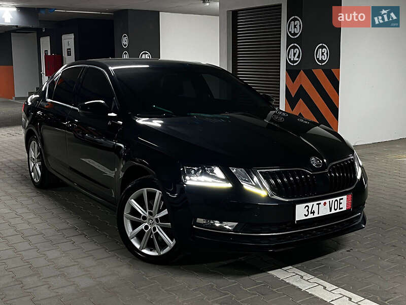 Лифтбек Skoda Octavia 2017 в 