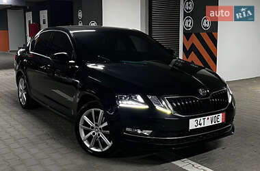 Лифтбек Skoda Octavia 2017 в 