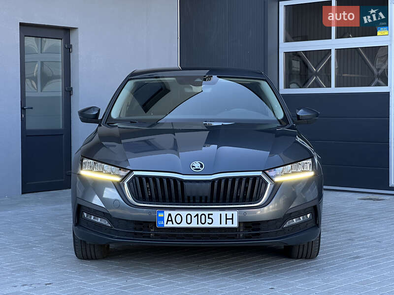 Лифтбек Skoda Octavia 2020 в Мукачево