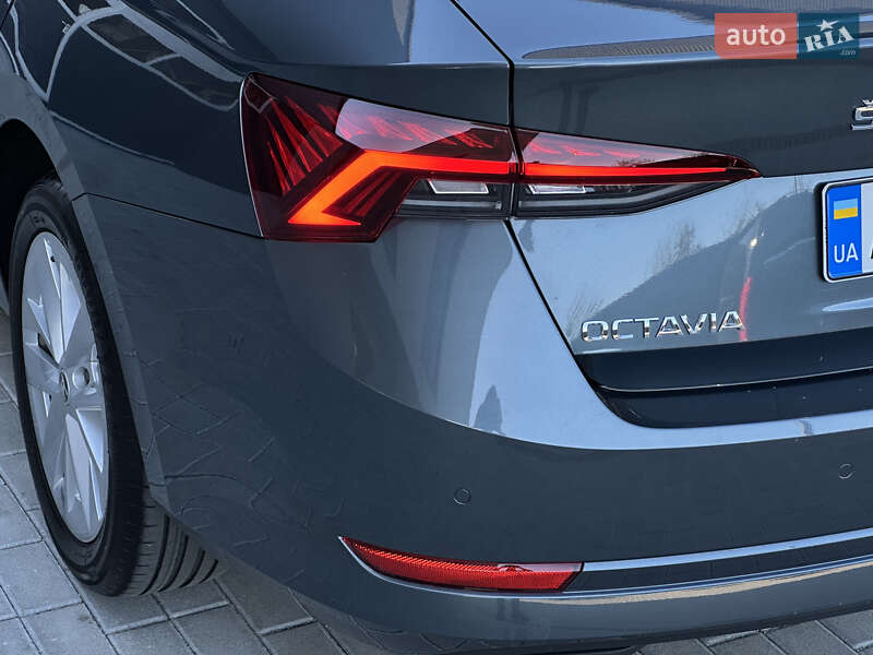 Лифтбек Skoda Octavia 2020 в Мукачево
