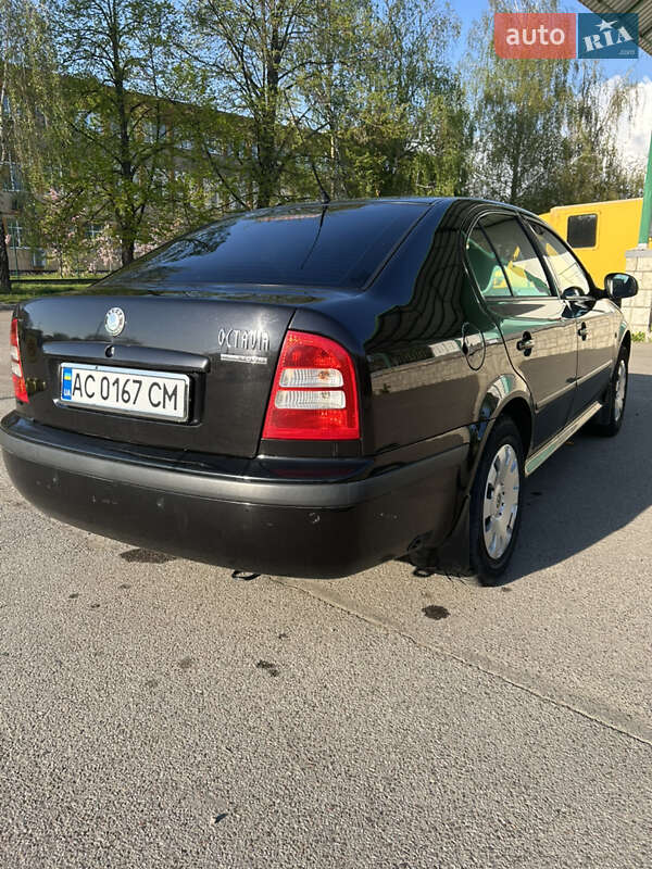 Лифтбек Skoda Octavia 2010 в Луцке