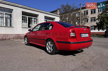 Лифтбек Skoda Octavia 2009 в 