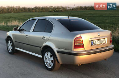 Ліфтбек Skoda Octavia 2005 в 