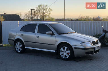 Ліфтбек Skoda Octavia 2005 в 