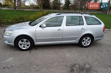 Універсал Skoda Octavia 2009 в 