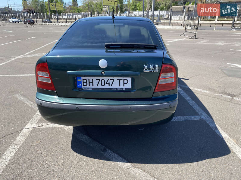 Лифтбек Skoda Octavia 2008 в Одессе