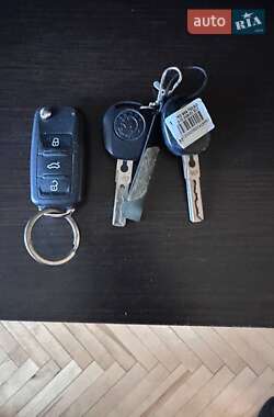 Лифтбек Skoda Octavia 2010 в 