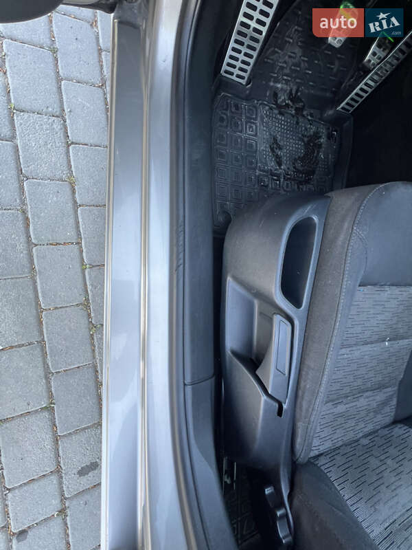 Лифтбек Skoda Octavia 2011 в Чемеровцах