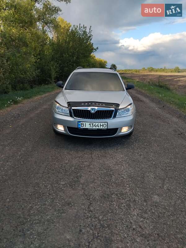 Универсал Skoda Octavia 2011 в 