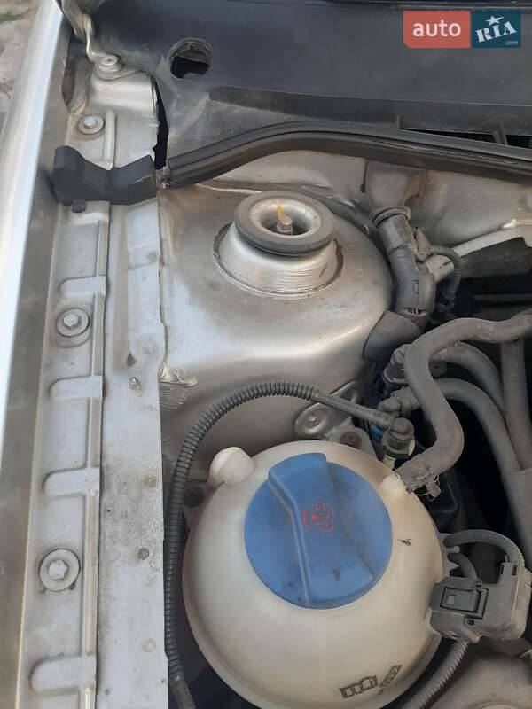 Лифтбек Skoda Octavia 2003 в Смолином