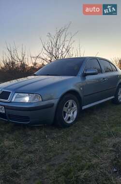 Ліфтбек Skoda Octavia 2004 в Рівному