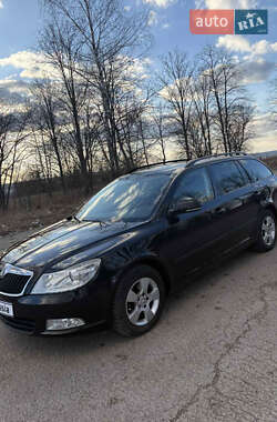Універсал Skoda Octavia 2011 в 