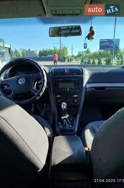 Лифтбек Skoda Octavia 2006 в 