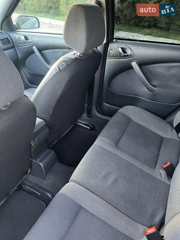 Універсал Skoda Octavia 2003 в Турійську