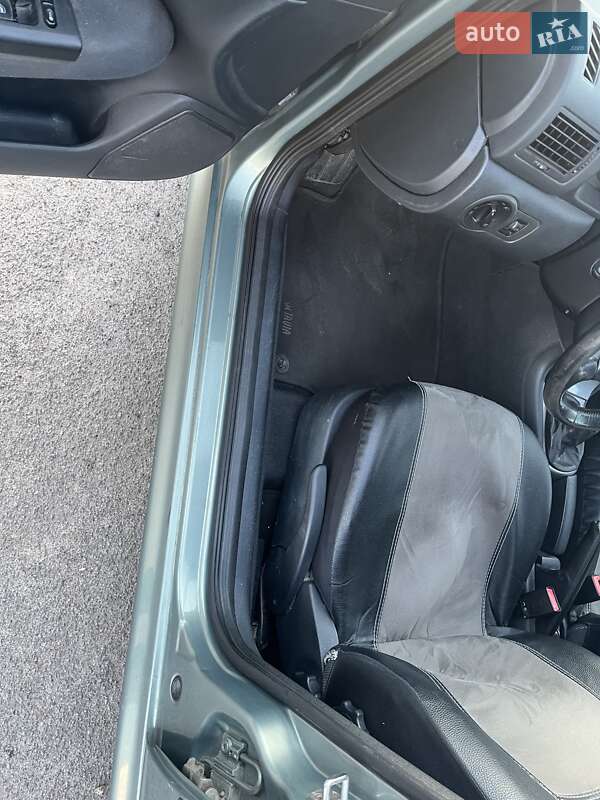 Універсал Skoda Octavia 2003 в Турійську