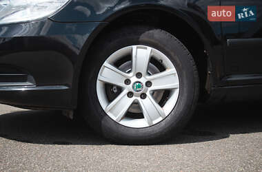 Лифтбек Skoda Octavia 2011 в 
