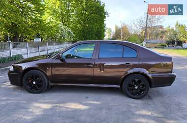 Ліфтбек Skoda Octavia 1998 в 
