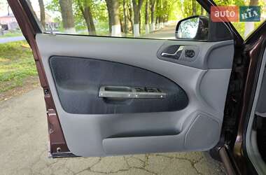 Ліфтбек Skoda Octavia 1998 в 