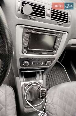 Ліфтбек Skoda Octavia 2010 в 